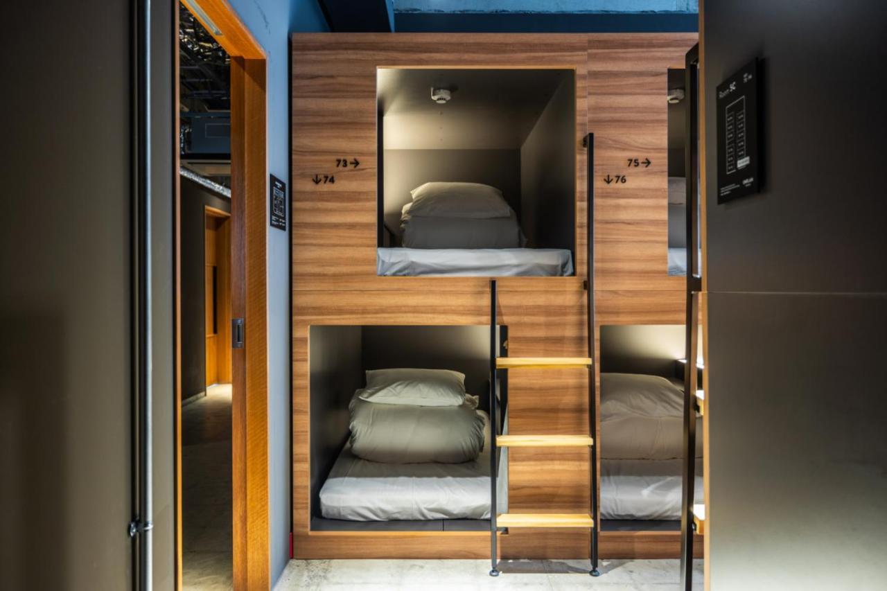 Unplan Fukuoka Hostel Фукуока Екстериор снимка