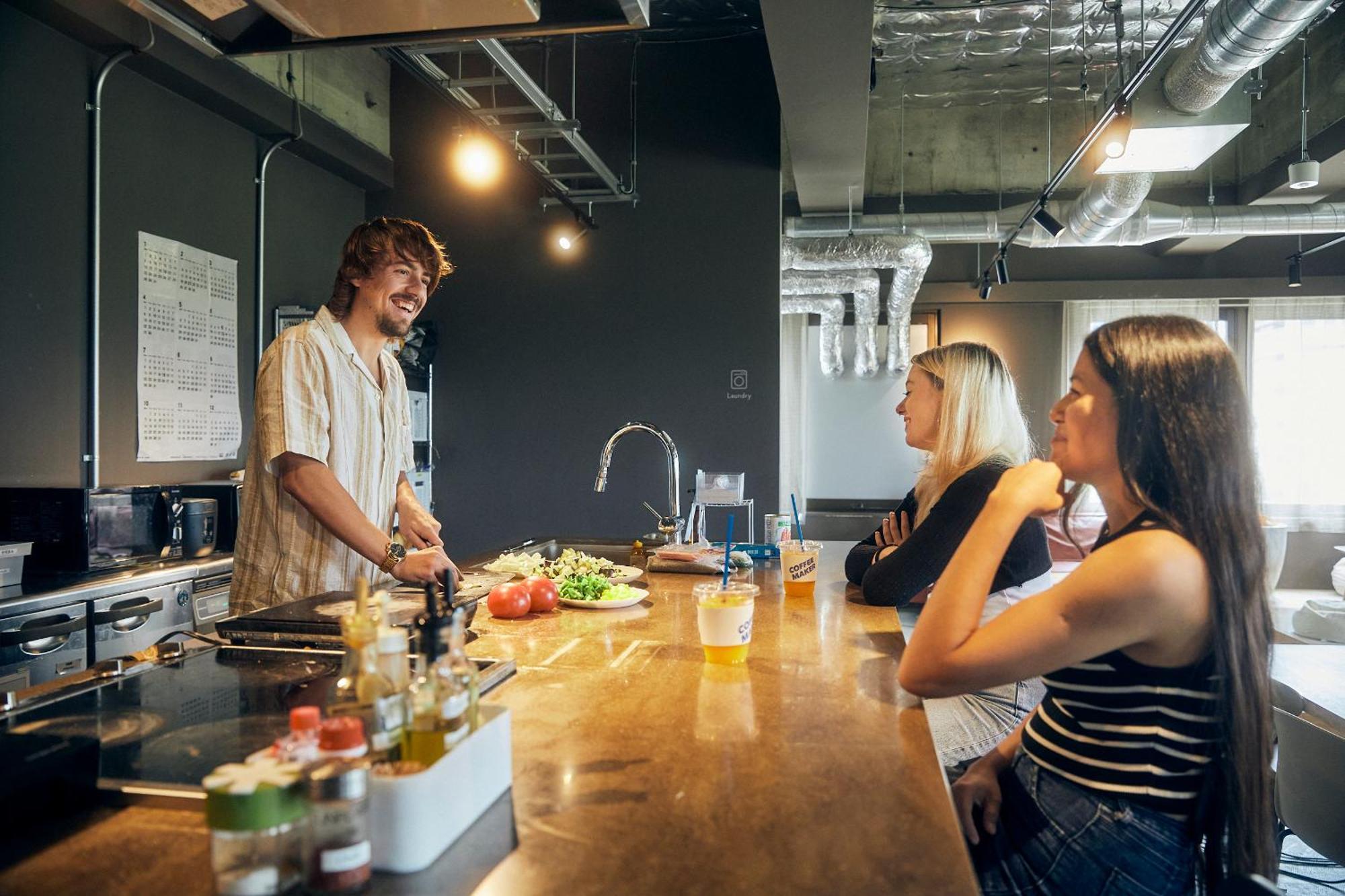 Unplan Fukuoka Hostel Фукуока Екстериор снимка